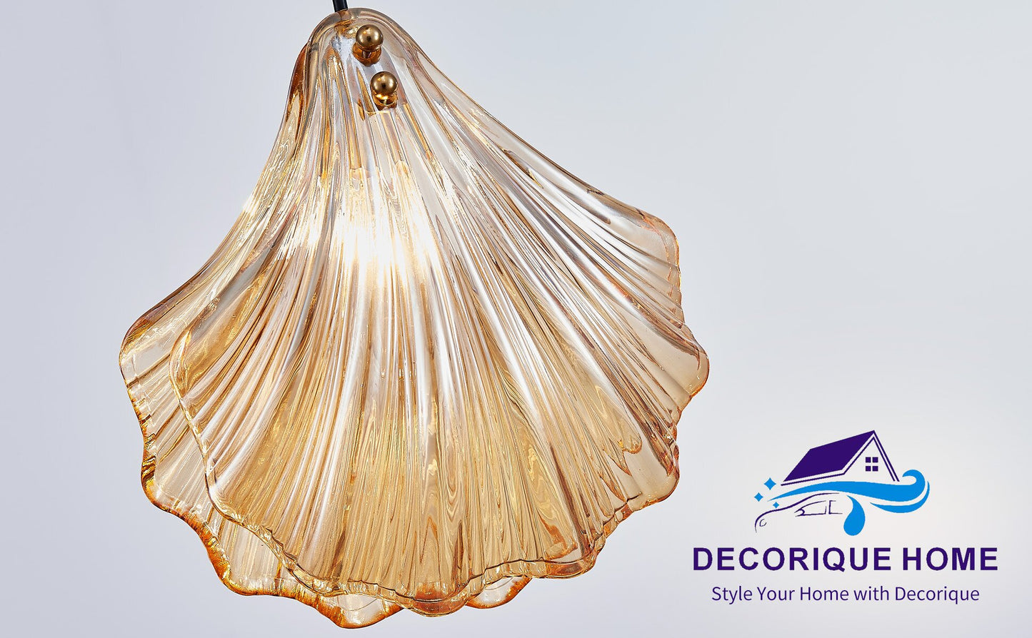 Decorique Home 23007 3-Light Seashell Pendant Chandelier Ocean-Inspired Ceiling Light Fixture for Dining Room, Bathroom, Bedroom, and Living Room